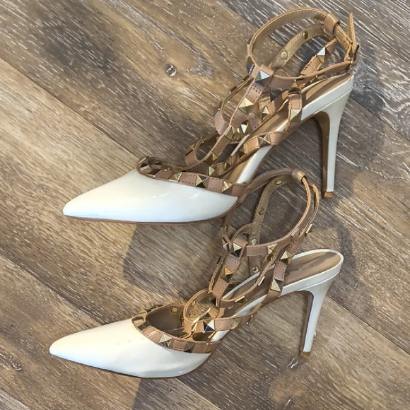 Mix No. 6 Cream and Tan Studded Heels - Picture 5 of 5